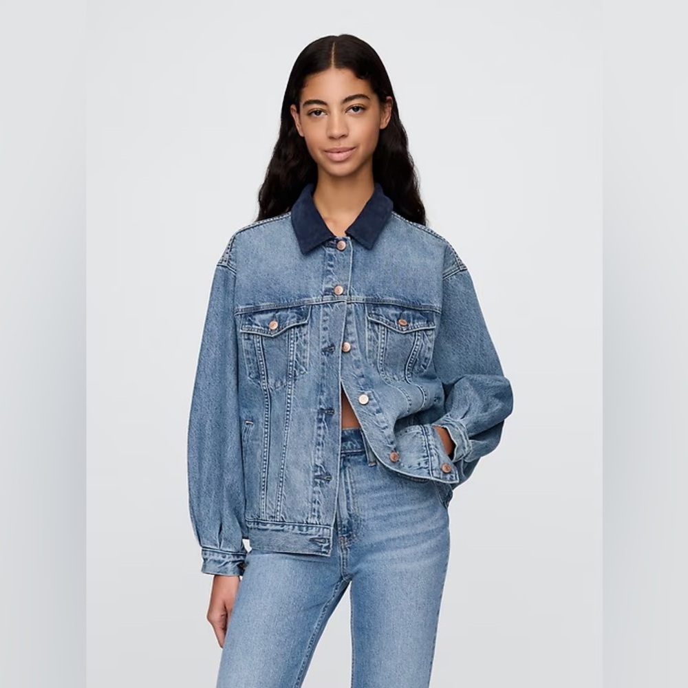Doen X Gap Oversized Icon Denim Jacket in Washes Medium Blue - Large